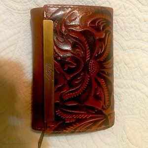 Patricia Nash Tooled Wallet